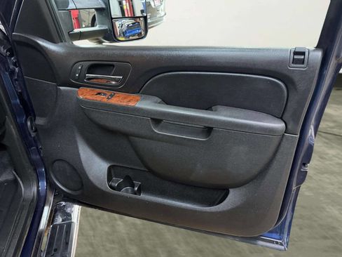 Used 2011 Chevrolet Silverado 3500 LTZ w/ LTZ Plus Package image 18