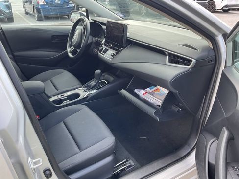 Used 2024 Toyota Corolla LE FWD image 16