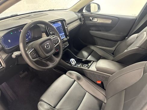 New 2026 Volvo XC40 B5 Plus w/ Protection Package Premier AWD/4WD image 18