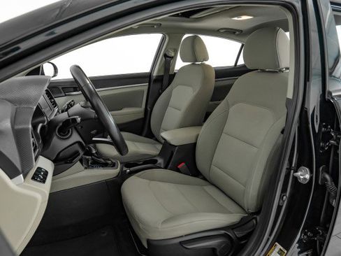 Used 2020 Hyundai Elantra Value Edition image 29