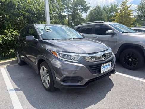 Used 2022 Honda HR-V LX image 3