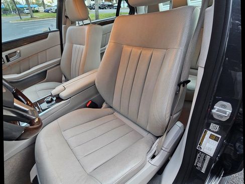 Used 2016 Mercedes-Benz E 350 Sedan image 24