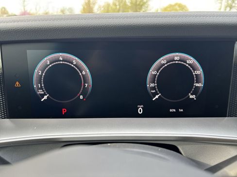 New 2026 Volkswagen Tiguan SE AWD/4WD image 16