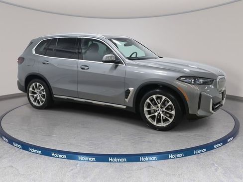 Certified 2026 BMW X5 xDrive40i w/ Premium Package image 4