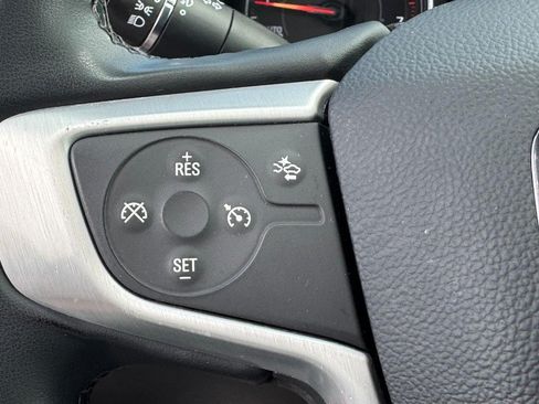 Used 2023 GMC Acadia SLT AWD/4WD image 18