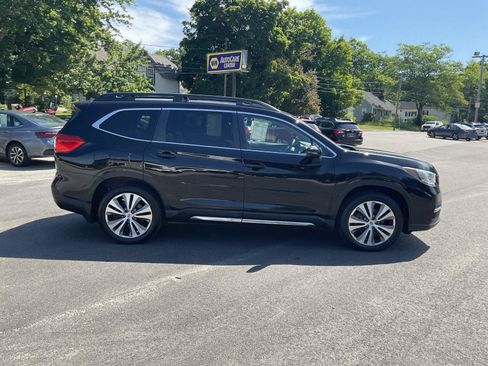 Used 2021 Subaru Ascent Limited w/ Technology Package AWD/4WD image 3