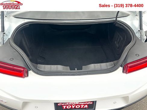 Used 2016 Chevrolet Camaro SS image 25