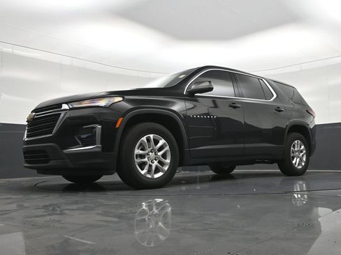 Used 2023 Chevrolet Traverse LS FWD image 24