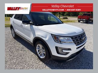 Used 2017 Ford Explorer XLT FWD video 1
