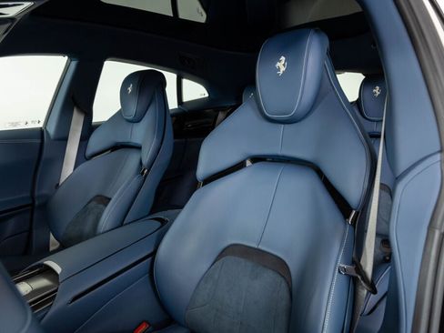 Certified 2025 Ferrari Purosangue AWD/4WD image 41