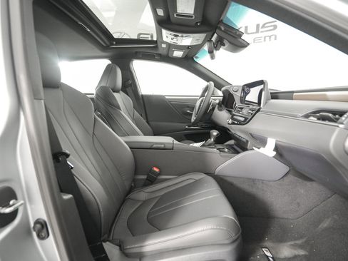 New 2025 Lexus ES 350 F Sport image 17