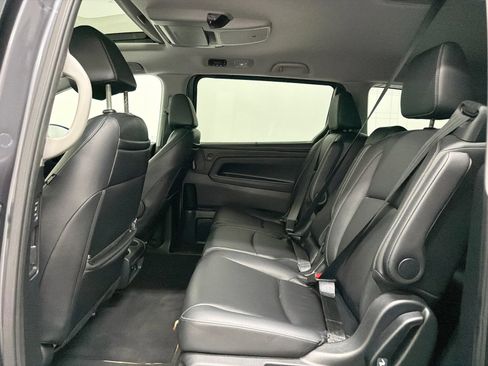 Used 2023 Honda Odyssey Touring image 18