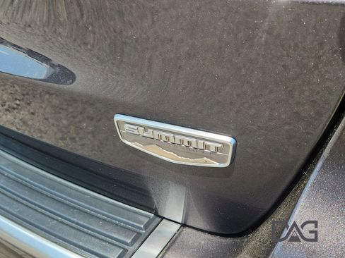 Used 2018 Jeep Grand Cherokee Summit w/ Platinum Series Group image 20