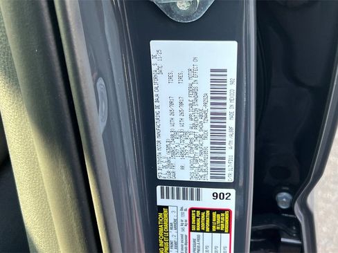 Certified 2026 Toyota Tacoma TRD Off-Road image 32