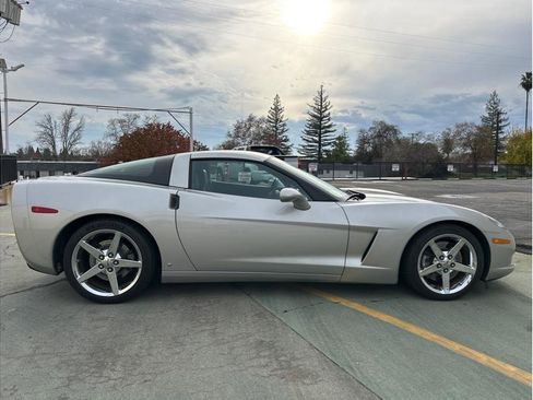 Used 2008 Chevrolet Corvette Coupe 2D w/ Preferred Equipment Group image 8