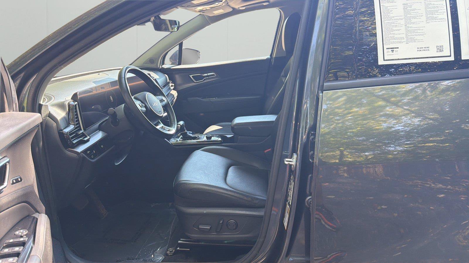 Used 2023 Kia Sportage SX FWD image 10
