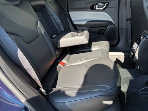 New 2026 Jeep Compass Limited AWD/4WD image 17