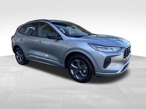 Used 2024 Ford Escape ST-Line image 9