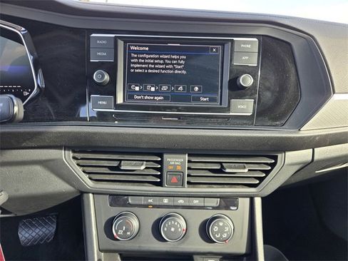 Used 2024 Volkswagen Jetta S image 20