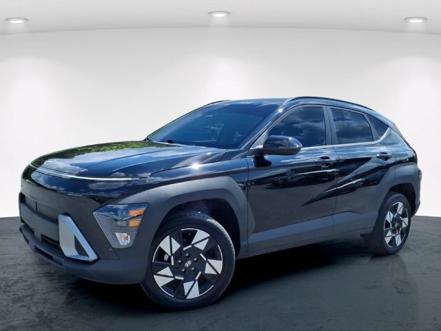 Used 2025 Hyundai Kona SEL AWD/4WD image 2