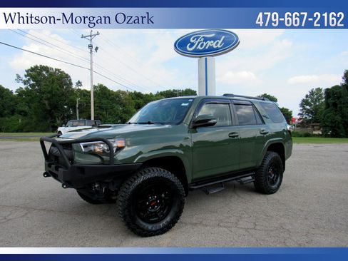 Used 2022 Toyota 4Runner TRD Off-Road Premium w/ Moonroof Package AWD/4WD image 1