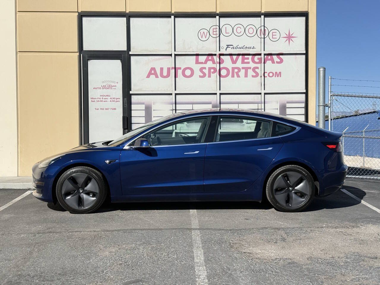 Used 2018 Tesla Model 3 Long Range AWD/4WD image 5
