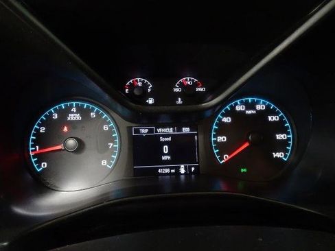 Used 2021 Chevrolet Colorado W/T w/ WT Convenience Package image 27