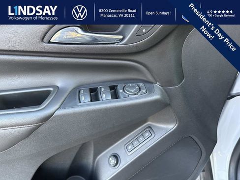 Used 2020 Chevrolet Equinox Premier image 18