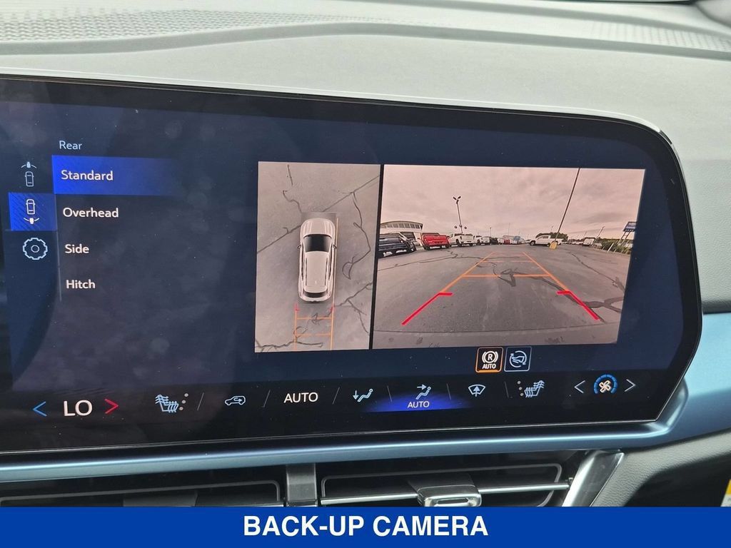 New 2026 Chevrolet Equinox EV LT AWD/4WD image 25