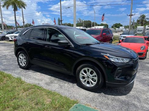 Used 2024 Ford Escape Active FWD image 4