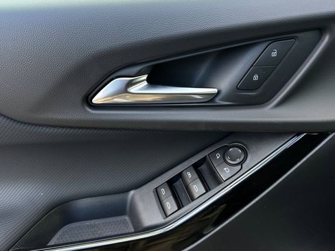 New 2026 Chevrolet Equinox LT w/ Safety and Technology Package image 11