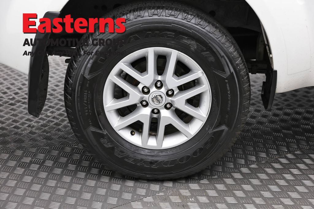 Used 2021 Nissan Frontier SV AWD/4WD image 29