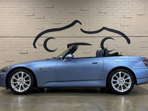 Used 2006 Honda S2000 image 12