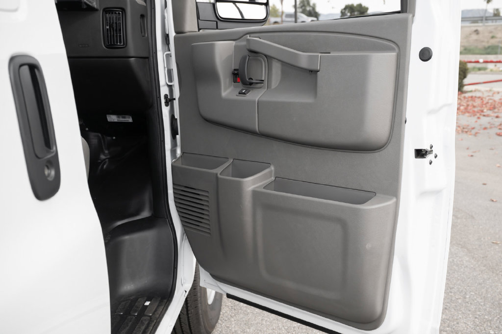 New 2025 Chevrolet Express 2500 w/ Driver Convenience Package RWD image 33