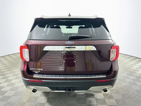 Used 2022 Ford Explorer Limited w/ Equipment Group 301A RWD image 4