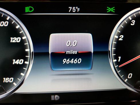Used 2015 Mercedes-Benz S 550 4MATIC Coupe image 17