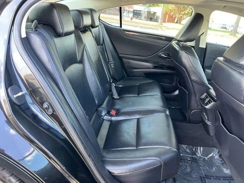 Used 2023 Lexus ES 350 w/ Accessory Package (Z1) FWD image 19