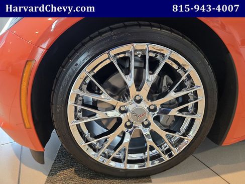 Used 2019 Chevrolet Corvette Stingray Convertible w/ 2LT Preferred Equipment Group RWD image 38