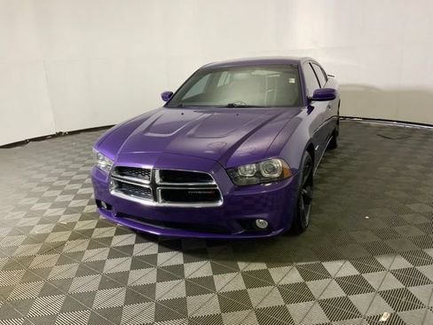 Used 2014 Dodge Charger R/T w/ Wheels & Tunes Group RWD image 3