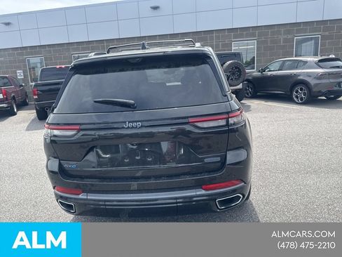 Used 2023 Jeep Grand Cherokee Overland w/ Luxury Tech Group IV AWD/4WD image 13