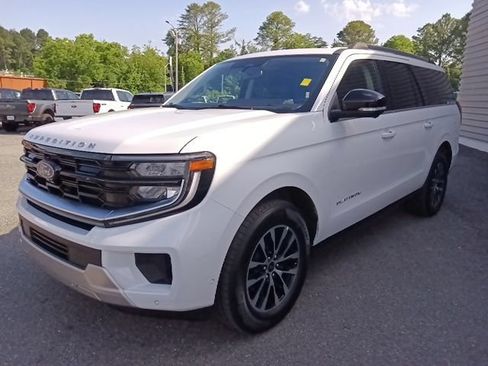 Used 2025 Ford Expedition Max Platinum AWD/4WD image 7