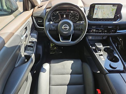 Certified 2023 Nissan Rogue SL w/ SL Premium Package image 11