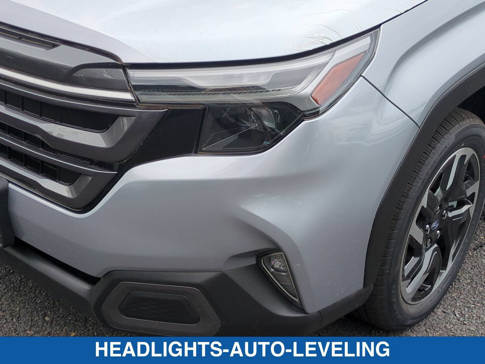 Certified 2025 Subaru Forester Limited AWD/4WD image 10