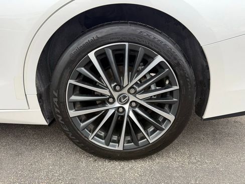 Used 2023 Lexus ES 350 w/ Premium Package image 28