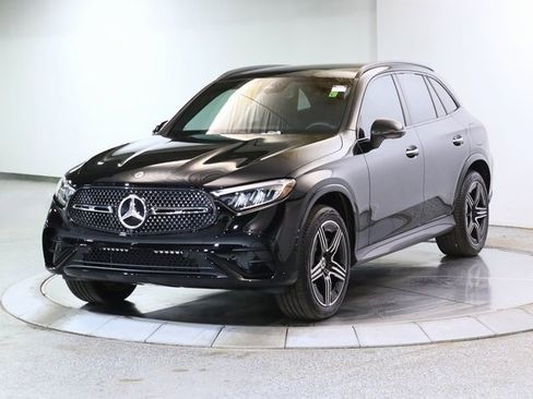 Certified 2025 Mercedes-Benz GLC 350e GLC 350e w/ AMG Line image 15