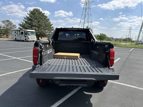 New 2026 Toyota Tacoma 4x4 Double Cab Hybrid image 17