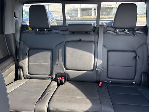 Certified 2023 Chevrolet Silverado 1500 LTZ w/ LTZ Premium Package image 20