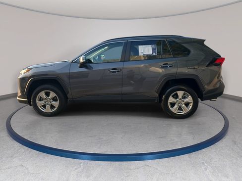 Used 2024 Toyota RAV4 XLE FWD image 8