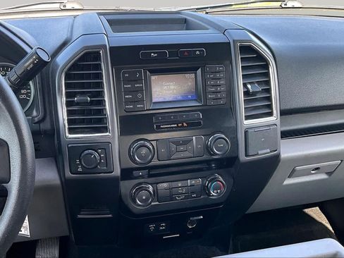 Used 2015 Ford F150 XLT AWD/4WD image 7