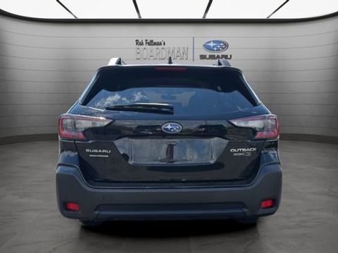Used 2023 Subaru Outback Premium AWD/4WD image 6